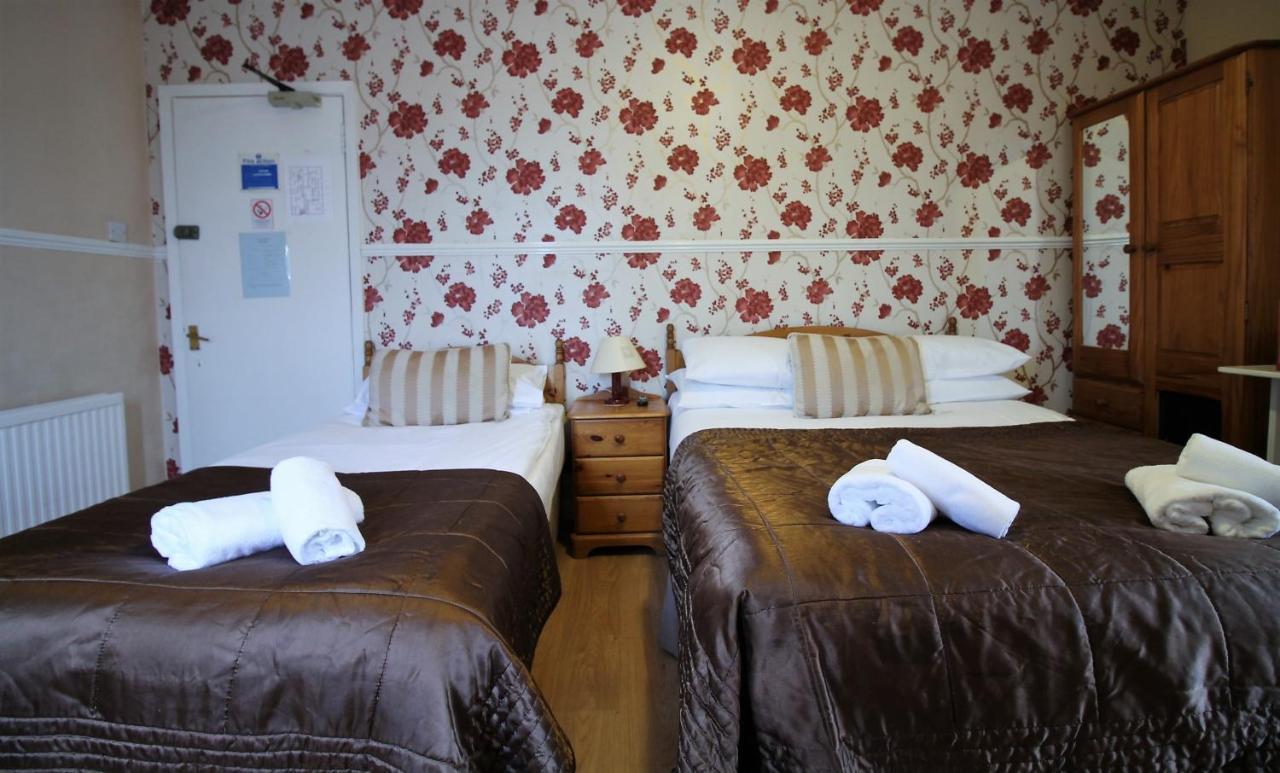 Fairway Hotel Bathgate Esterno foto